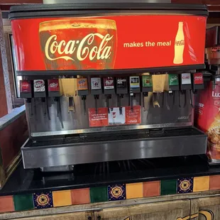 Fountain  soda dispenser