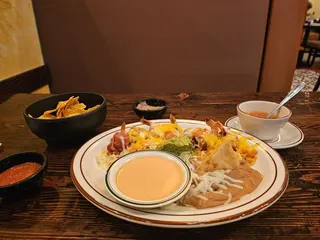 Lindo Michoacan Palace Station