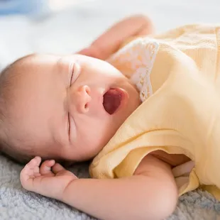 Oahu Newborn Photographer | Honolulu Newborn Photographer