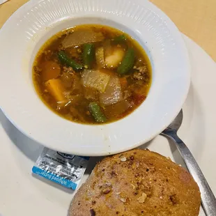 Hamburger vegetable soup