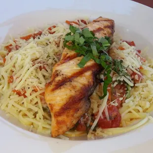 Charbroiled Salmon Primavera