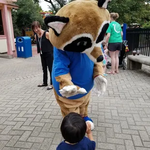 The mascot came out for Friends&apos; Fest