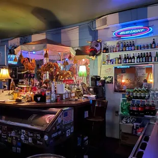the bar area of a restaurant