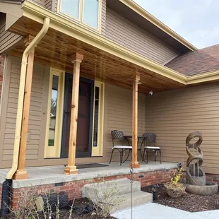 James Hardie Siding / Cedar Accents