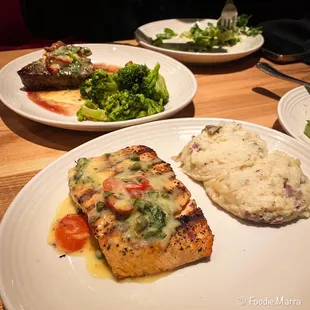 Salmon Capperi with Garlic Mashed Potatoes