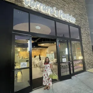 Carrara's Storefront