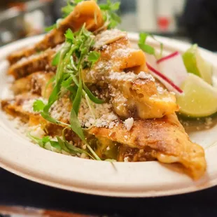 These come with consommé bruh and it's legendary!