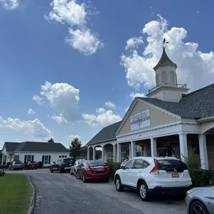 Jackson tn carriage house antiques