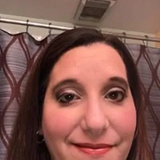 Beth G.