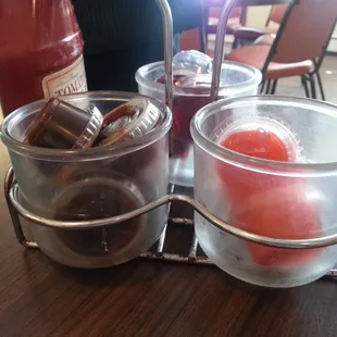 It&apos;s jelly time