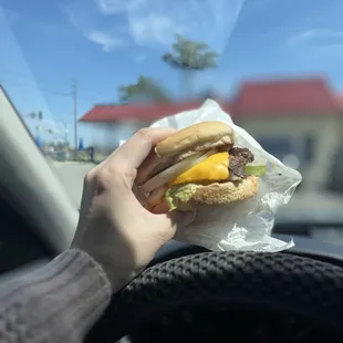 Cheese burger - Sunday special 2.49
