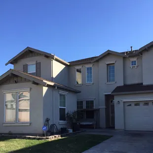 New Listing! Stockton call us for details