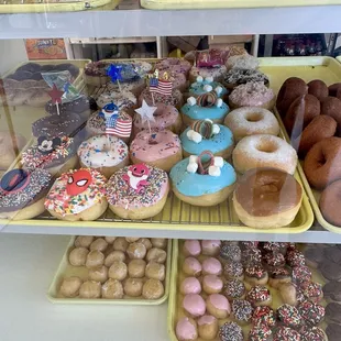 These are honestly the best donuts I've had, I highly suggest it!