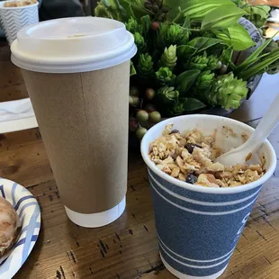 El Grande Oats and cappuccino