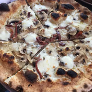 Brunch Tartufo Pizza