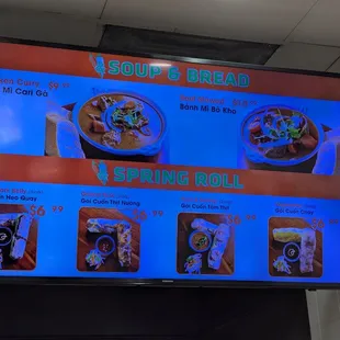 Soup and bread, spring roll