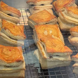 Pate So / Pork Pastry Pie