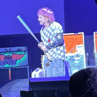 A baseball bat, complete with scratcher...