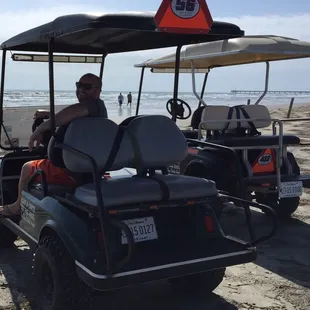drive right up to the water &amp; watch the boats go by the pier!