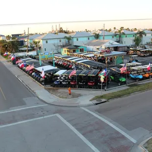 choose from our luxurious 8, 6 and 4 passenger carts