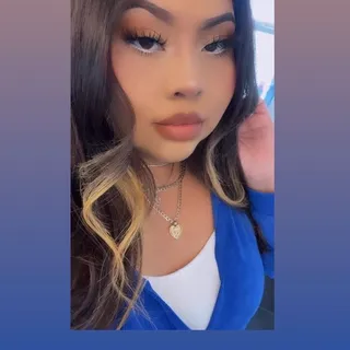Itzel M.