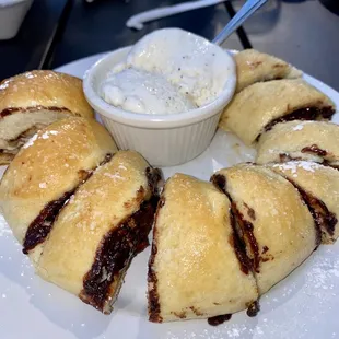 SM Nutella Stromboli