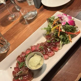 Ahi Tuna Lettuce Wraps