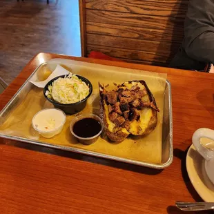 Potato with brisket and cheese.