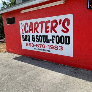 a sign for carter&apos;s bbq and soul food