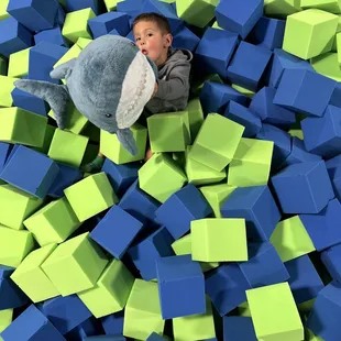 Foam pit