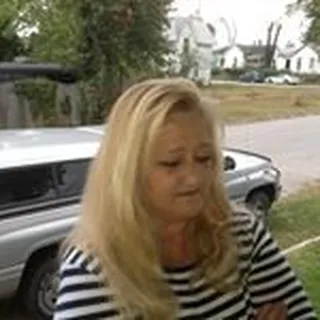 Vicki W.