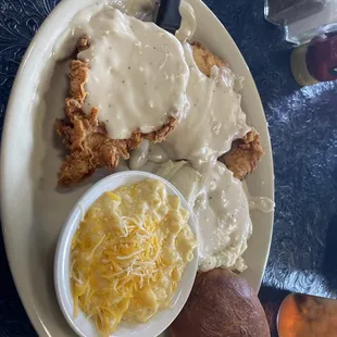 Chicken fried chicken, mashed potatoes &amp; Mac-n-Cheese