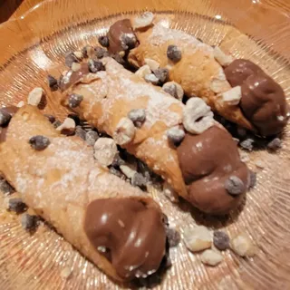Nutella Cannoli
