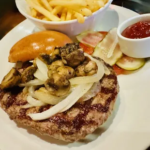10 oz ground in house Prime Rib Burger