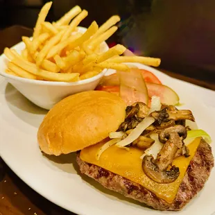 10 oz ground in house prime rib burger with cheddar cheese