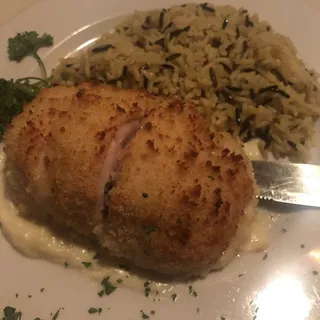 Chicken Cordon Bleu With Mornay Sauce