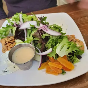 Winter garden salad
