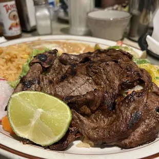 Carne Asada y Camaron