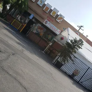 No proof of vaccine, no entry.