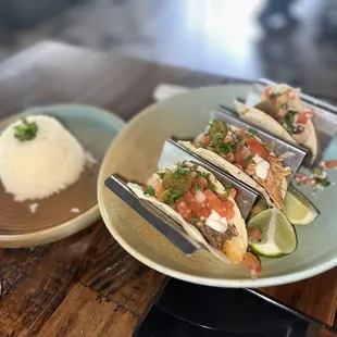 Tres Tacos &amp; rice  (Tinga, Shrimp and Birria taco)