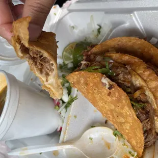 God herself made these tacos. Borrego quesabirria tacos were just perfectly crunchy and cheesy and flavorful. That's all.