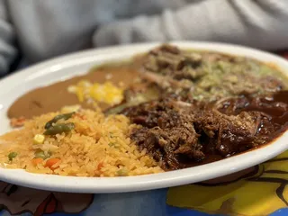 Mi Pueblo