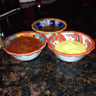 Tres Salsas!