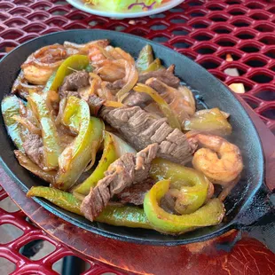 Fajitas steak and shrimp