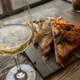 Amazing pizza and wine