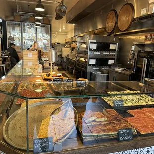 pizza, interior