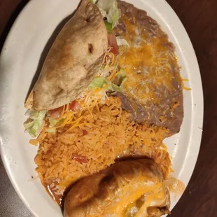 Chile reno and taco combo