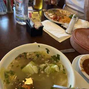 Caldo de res