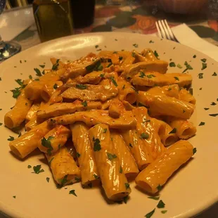 Rigatoni Alla Vodka w chicken
