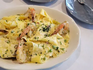 Gusto Bistro Italiano & Wine Bar